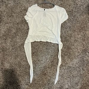 Kensie White tie around top size m